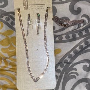 Formal costume jewelry set